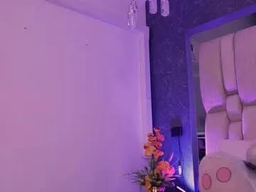 samantavazquez on Chaturbate