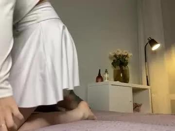 saphirree — unbutton a button [44 tokens left] Im Anny, #18 #new #shy #natural #teen