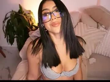 sara_albrecht on Chaturbate
