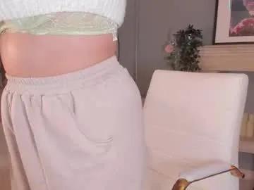 scarlet_miller_1 — SHOW TITS+ TOUCH AND  SUCK NIPPLES [50 tokens left] Im Horny  #smoke #deepthroat #longhair #fuckmachine  #hairy