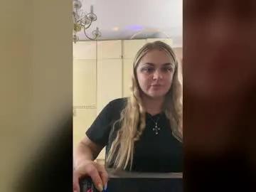 selviana — Goal: stand up and show yourself #new #milf #natural #bigass #bigboobs - Next Goal: make me fall in love with you