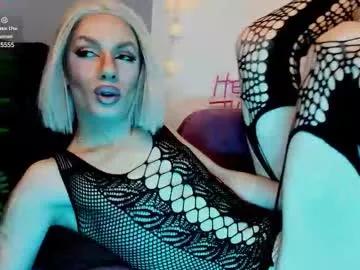 sexymiatrans on Chaturbate