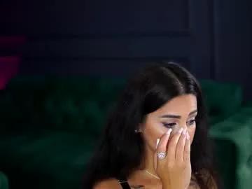 siennaruh on Chaturbate