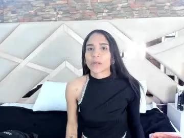 sophiaa_paris on Chaturbate