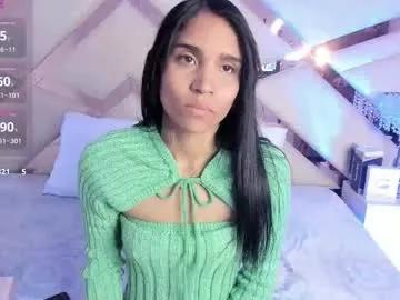 sophiaa_paris on Chaturbate
