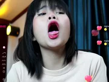 sophialaxx on Chaturbate