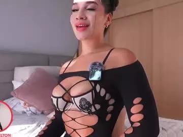 sophie_belton on Chaturbate