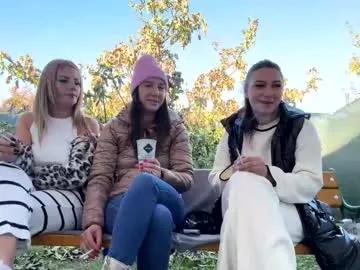 squirt_bunny77 on Chaturbate