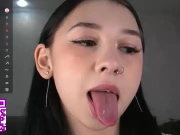 stephaniesally on Chaturbate