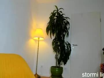 stormi_light on Chaturbate