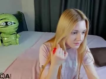 sylvia_ortiz on Chaturbate
