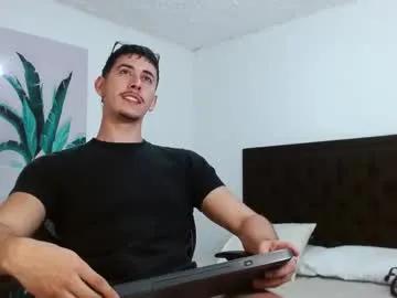 thomasturner_ on Chaturbate