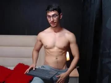 thomasturner_ on Chaturbate