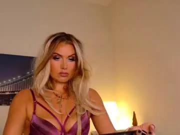 tinkerbell822 on Chaturbate