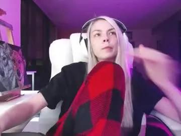 tinykylie on Chaturbate