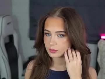 tinyxstar on Chaturbate