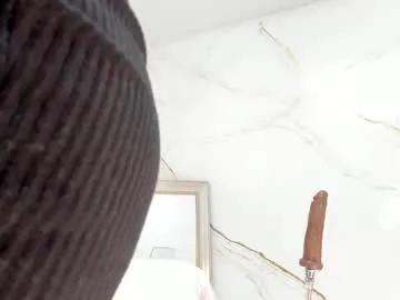 tivizaylove on Chaturbate