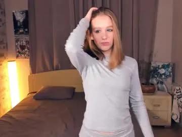 trinahillier on Chaturbate