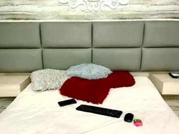 twinslovers_ on Chaturbate