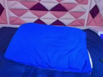 vale_castro1 on Chaturbate