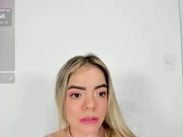 valerialoren on Chaturbate