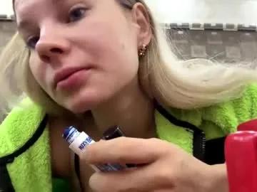 vaniasaisa — GOAL: I really want your hands to play with my breasts under my top... [118 tokens left] #new #18 #shy #tease #teen