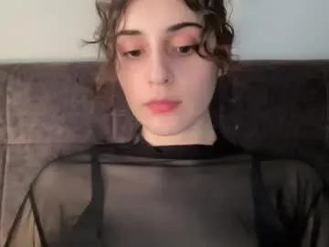 wonderland_stia on Chaturbate