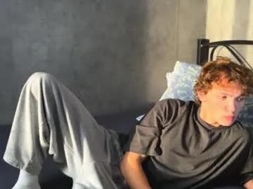 xavier_200 on Chaturbate