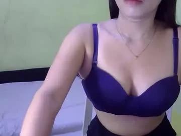 yoursweet_vanessa26 on Chaturbate