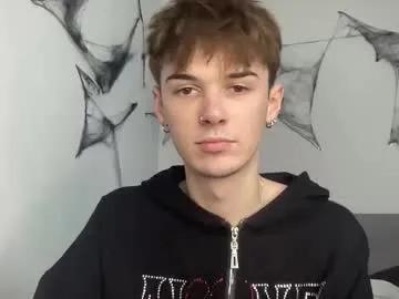 yoursweetyguy on Chaturbate