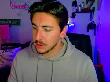 zach_rhyder on Chaturbate