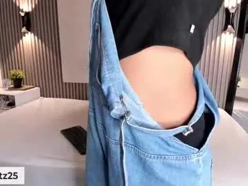 zafiiraa on Chaturbate