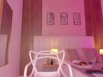 zoe_sky_ — GOAL: BIG SQUIRT / BIG CUM [654 tokens remaining] . #squirt #curly #bigass #latina #ebony