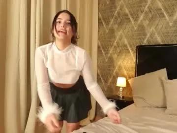 zoebela on Chaturbate