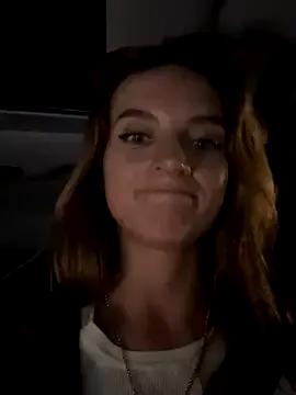 -AngelAri- on StripChat