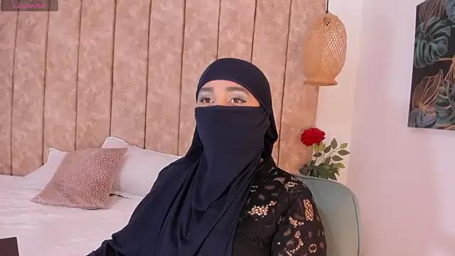 _alishaa_c — My first nude+ Clitoris nearby