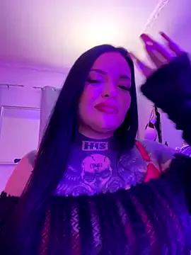 _MelinaCurves_ on StripChat