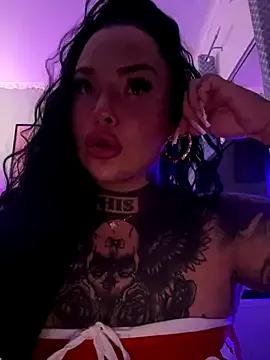 _MelinaCurves_ on StripChat