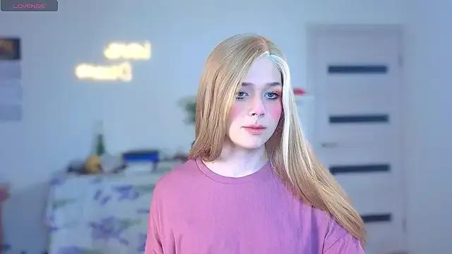 _yourFoxy_ on StripChat