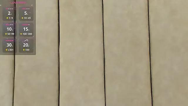 _Zahiira_ on StripChat