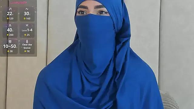 _Zahiira_ on StripChat