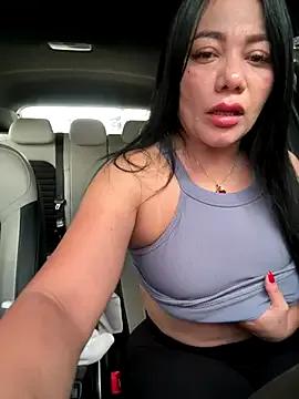 Abril10_ on StripChat