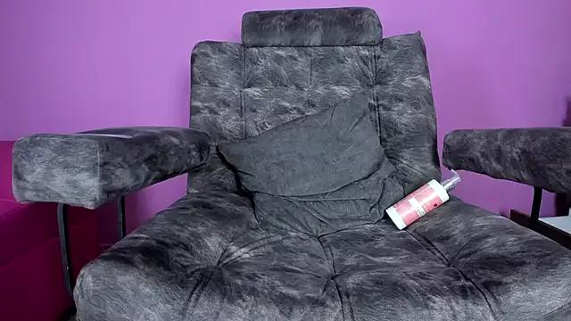 adara_johnson__ on StripChat