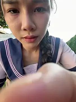 Adora188 on StripChat