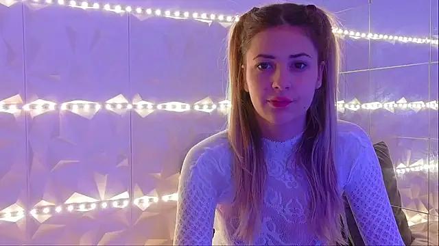 Aishha_ on StripChat