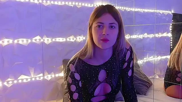 Aishha_ on StripChat