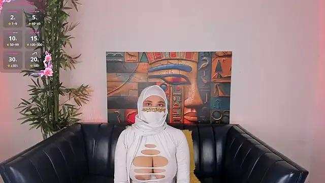 Alana_abad on StripChat