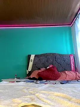 ALANAH_KITTY on StripChat