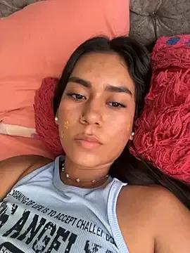 ALANAH_KITTY on StripChat