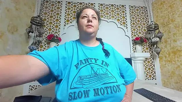 AleshaArabian on StripChat